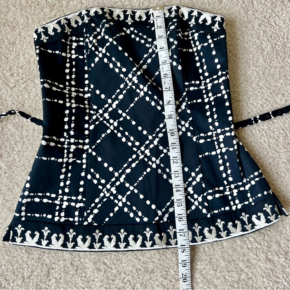 WHITE HOUSE BLACK MARKET Belted Embroidered Strapless Corset Bustier—SZ. 2 - Picture 12 of 14